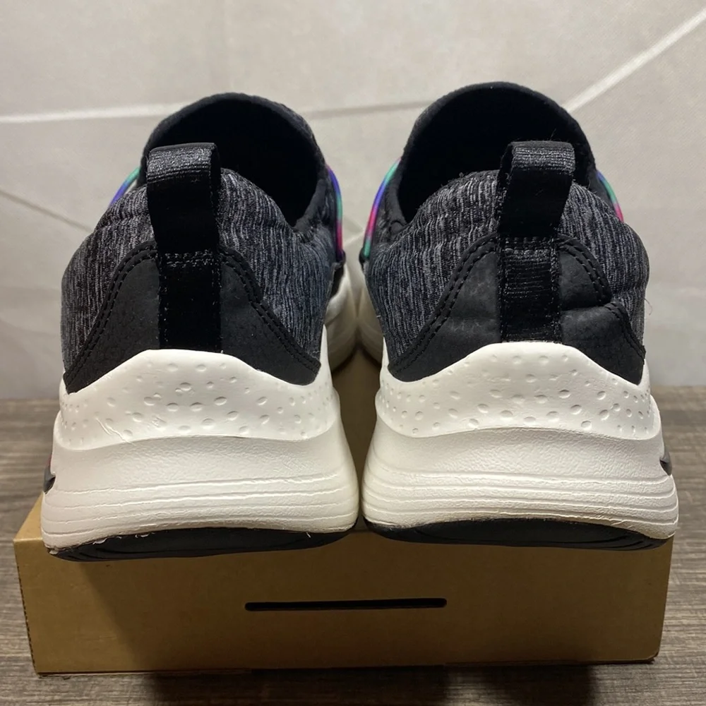 SKECHERS ArchFit 149061 Tieless Active Shoes